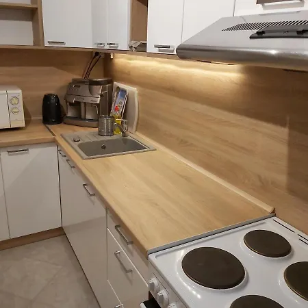 Balatonszemesi Nyaralohaz *