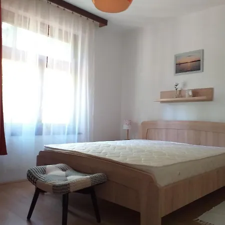 بيت للعطل Balatonszemesi Nyaralohaz