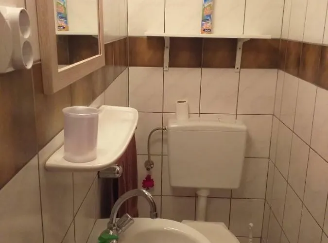 Hébergement de vacances Balatonszemesi Nyaralohaz *